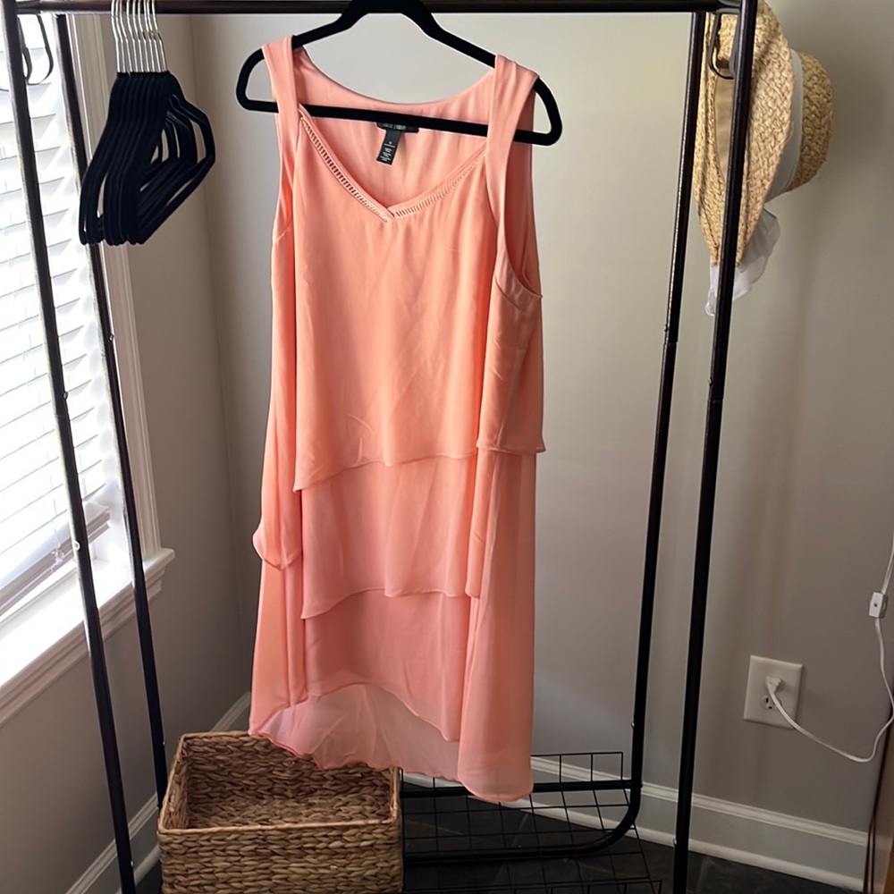 White House Black Market Asymmetric Tiered Dress, Size 12